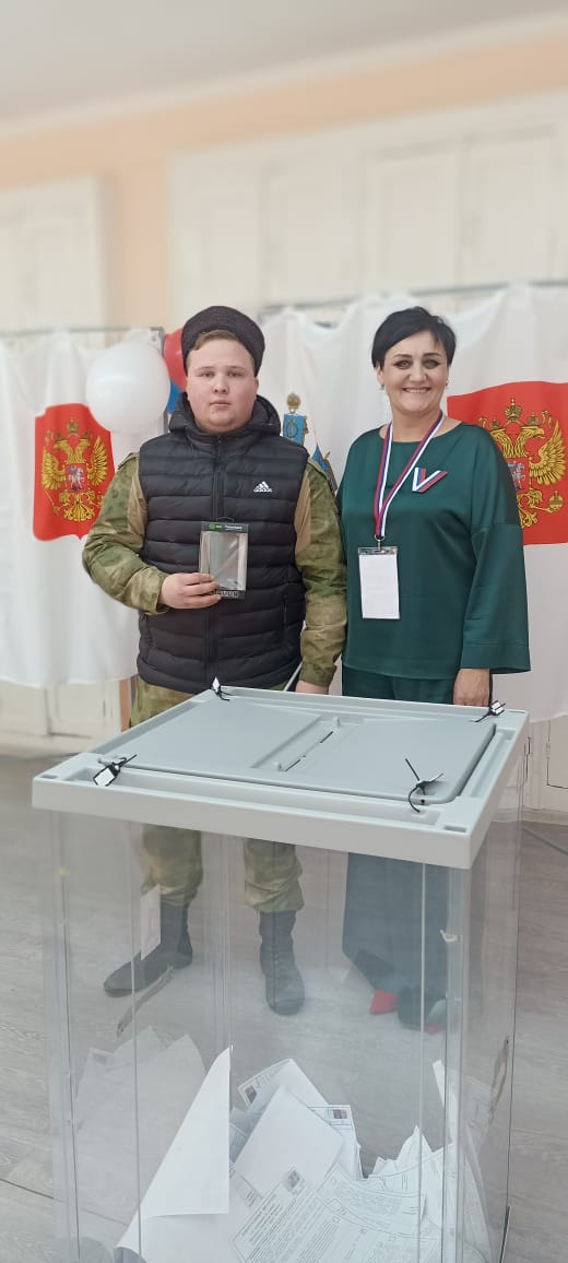 Молодежь Усть-Лабинского района принимает активное участие в выборах Президента Российской Федерации