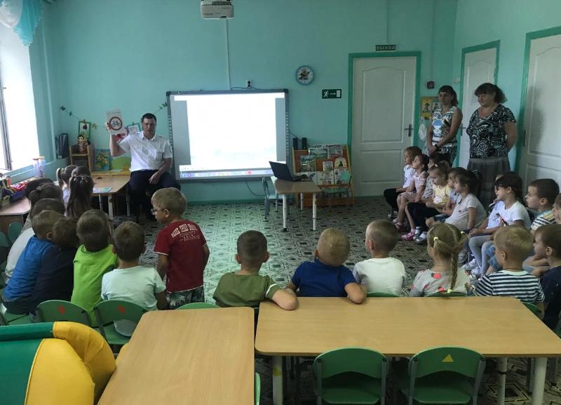 Третий этап акции “Внимание - дети!” в Усть-Лабинском районе
