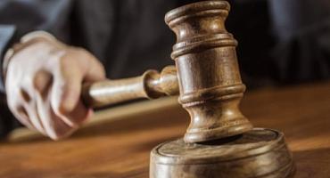Мужчина причинивший тяжкий вред здоровью своему оппоненту ожидает суда
