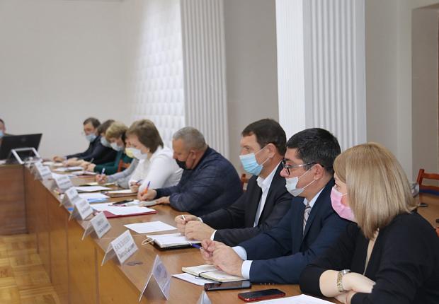 Состоялось планёрное совещание с главами поселений Усть-Лабинского района