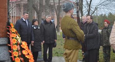 В Усть-Лабинском районе отметили 77-ую годовщину освобождения от фашистских захватчиков