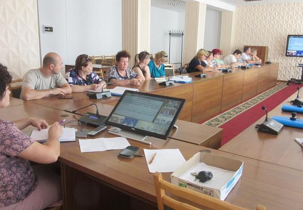 Участковые избирательные комиссии Усть-Лабинского района приняли участие в общекраевом обучающем семинаре