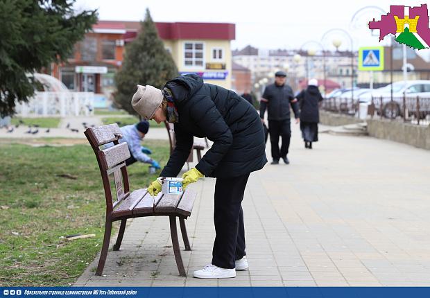 В Усть-Лабинске прошел субботник