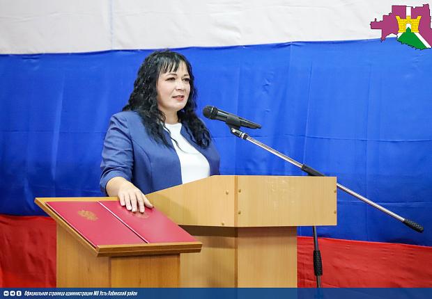 Наталья Харько вступила в должность главы Александровского поселения