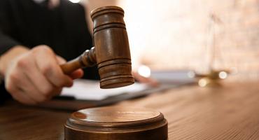 Мужчина предстанет перед судом за кражу 