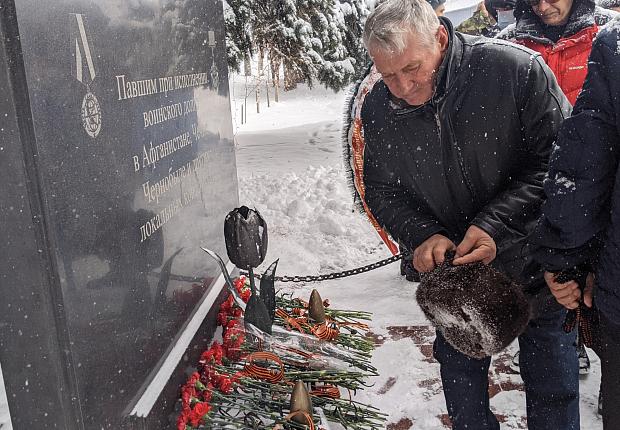 В Усть-Лабинском районе почтили память воинов-интернационалистов