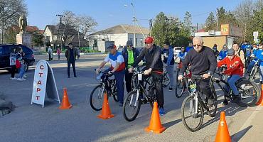 Усть-лабниский велопробег провели в честь Великой Победы