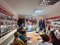 Председатель ТИК Усть-Лабинская Людмила Кириллова провела встречу в Усть-Лабинской районной организации Ветеранов 