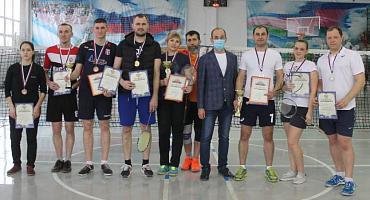 Завершился Усть-Лабинский чемпионат по бадминтону